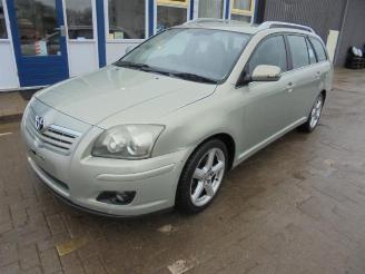 occasion passenger cars Toyota Avensis  2005/7