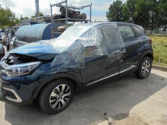 Voiture accidenté Renault Captur Captur (2R), SUV, 2013 0.9 Energy TCE 12V 2017/1