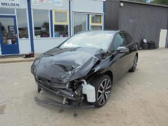 Damaged car Volkswagen Golf Golf VIII (CD1), Hatchback, 2019 2.0 TDI BlueMotion 16V 2020/8