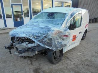dañado vehículos comerciales Volkswagen Caddy Caddy Cargo V (SBA/SBH), Van, 2020 2.0 TDI BlueMotionTechnology 2022/1