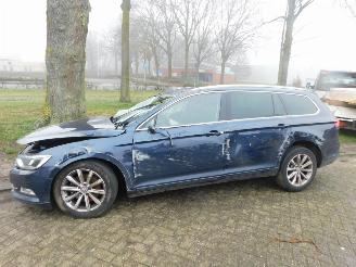 Damaged car Volkswagen Passat 1.6 tdi 2016/1