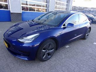Coche accidentado Tesla Model 3 RWD PLUS 60KW PANORAMA 2020/9