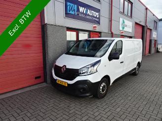 Schadeauto Renault Trafic 1.6 dCi T29 L2H1 Comfort Energy 3 zits airco 2017/10