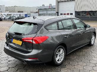 damaged commercial vehicles Ford Focus Wagon 1.0 EcoBoost Trend Edition Business 2021/9