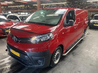 damaged trailers Toyota Proace Worker 1.6 D-4D Comfort Long 2019/3