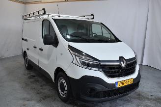 occasion passenger cars Renault Trafic  2021/1
