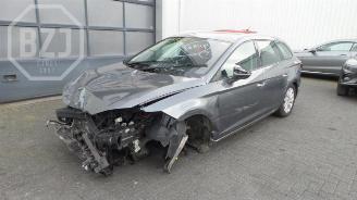 Auto incidentate Seat Leon Leon ST (5FF), Combi 5-drs, 2012 / 2020 1.6 TDI Ecomotive 16V 2014