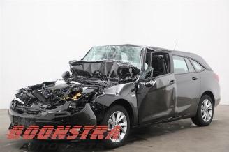 Damaged car Opel Astra Astra K Sports Tourer, Combi, 2015 / 2022 1.2 Turbo 12V 2020/11