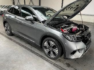 damaged commercial vehicles Mercedes EQE SUV 350 265-KW 100kwh Automaat 4-MATIC 2023/11