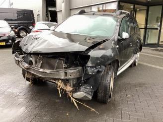 damaged passenger cars Dacia Duster Duster (HS), SUV, 2009 / 2018 1.6 16V 4x4 2012/1