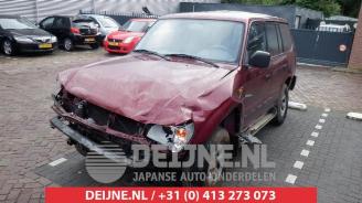 Damaged car Toyota Landcruiser-90  1997/3