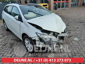 disassembly commercial vehicles Toyota Auris Touring Sports Auris Touring Sports (E18), Combi, 2013 / 2018 1.8 16V Hybrid 2014/10