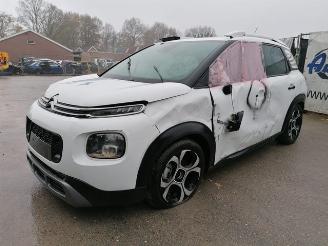 damaged commercial vehicles Citroën C3 Aircross 1.2 Turbo Aircross 2019/10