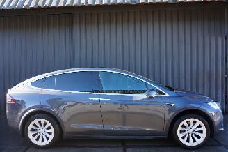 damaged commercial vehicles Tesla Model X 75D 75kWh 245kW  AWD Luchtvering Base 2018/9