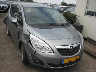 dañado vehículos comerciales Opel Meriva 1.4 turbo 2012/9