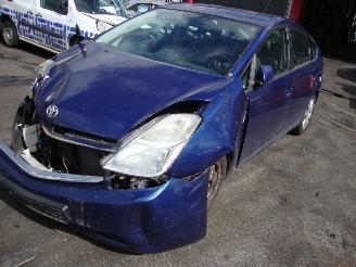 damaged commercial vehicles Toyota Prius  2009/1