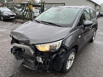 damaged commercial vehicles Opel Crossland X  1.2 Turbo Innovation 2019/7