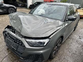 uszkodzony samochody ciężarowe Audi A1 1.0 Sportback  S-Line   ( nw prijs  41000,00 ) 2023/1