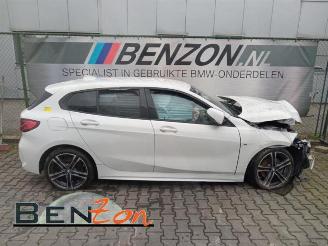 škoda dodávky BMW 1-serie 1 serie (F40), Hatchback, 2019 118i 1.5 TwinPower 12V 2022/7