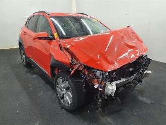 Damaged car Hyundai Kona Premium 64kWh 2018/12