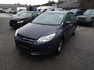 Salvage car Ford Focus Focus 3 Wagon, Combi, 2010 / 2020 1.0 Ti-VCT EcoBoost 12V 100 2015/6