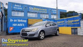 Schadeauto Opel Astra Astra H (L48), Hatchback 5-drs, 2004 / 2014 1.4 16V Twinport 2005/11