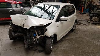 damaged passenger cars Skoda Citigo Citigo 1.0 Greentech Elegance 2015/1