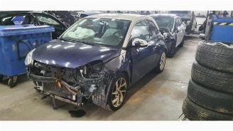 Schade bestelwagen Opel Adam Adam, Hatchback 3-drs, 2012 / 2019 1.4 16V 2013/2