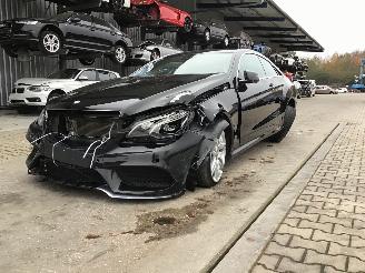 damaged commercial vehicles Mercedes E-klasse E 220 Bluetec 2016/2