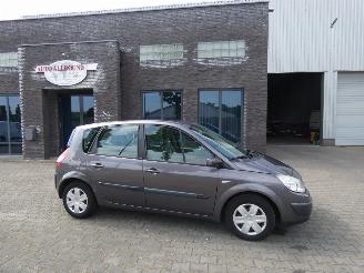 occasion commercial vehicles Renault Scenic 1.6-16V DYNAM.COMF. 2006/1