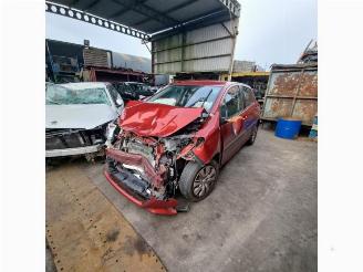 Unfall Kfz Van Toyota Yaris Yaris III (P13), Hatchback, 2010 / 2020 1.33 16V Dual VVT-I 2012/2