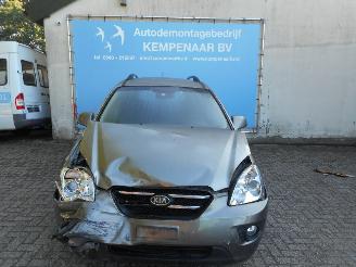 Auto incidentate Kia Carens Carens III (FG) MPV 2.0i CVVT 16V (G4KA) [106kW]  (09-2006/03-2013) 2010/7