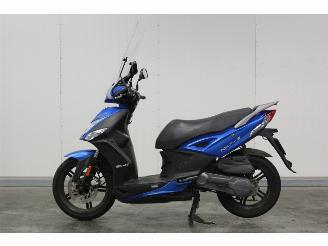 damaged scooters Kymco  Agility 16 inch SNOR schade 2017/0