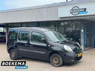 Voiture accidenté Renault Kangoo Family 1.6-16V Expression Airco Cruise 5-pers 2010/1