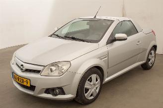dommages  camping cars Opel Tigra Twintop 1.4-16V Enjoy Airco 2006/3