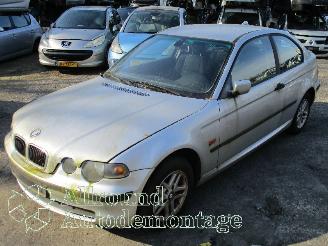 Schadeauto BMW 3-serie 3 serie Compact (E46/5) Hatchback 316ti 16V (N42-B18A) [85kW]  (06-200=
1/02-2005) 2002/3