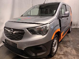 Salvage car Opel Combo Combo Cargo Van 1.6 CDTI 100 (B16DT(DV6FD)) [73kW]  (06-2018/...) 2020/5