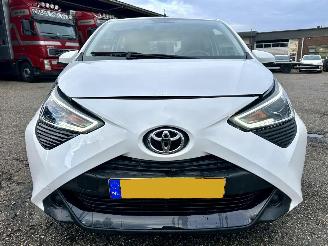 Toyota Aygo Gereserveerd 1.0 VVT-i 72pk X-Play 5drs - 31dkm nap - camera - airco - cruise - aux - usb - bleutooth - stuurbediening picture 65