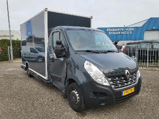 Schade bestelwagen Renault Master RT 3T5  2.3 dCi 125 kw automaat euroE6 360\\\\ 2020/4