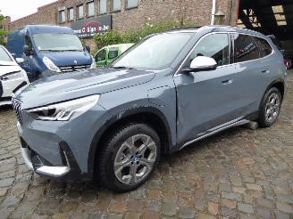 BMW X1 X Drive picture 1