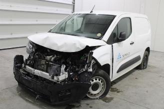 damaged commercial vehicles Citroën Berlingo  2021/4