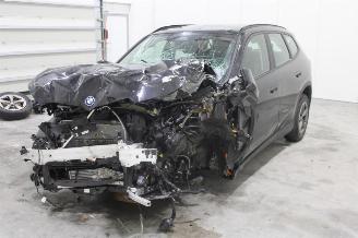 uszkodzony ciężarówki BMW X1  2023/5