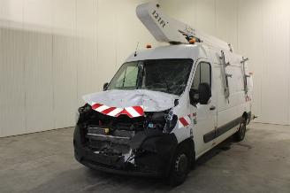 damaged scooters Renault Master  2021/6