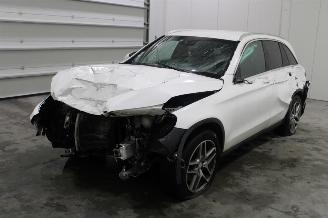 Damaged car Mercedes GLC 220 2015/11
