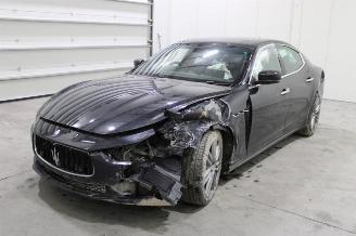 Damaged car Maserati Ghibli  2016/10