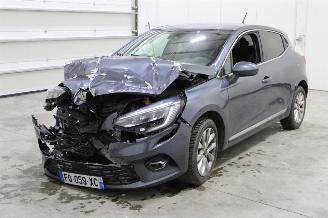 dañado vehículos comerciales Renault Clio  2020/6