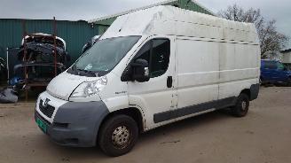 dommages motocyclettes  Peugeot Boxer 2007 2.2 HDI 4HU Wit 249 EWP onderdelen 2007/2