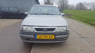 voitures voitures particulières Opel Vectra Vectra A (88/89) Hatchback 1.6 i Ecotec (X16SZ) [52kW]  (09-1993/11-1995) 1995/1