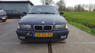 ojeté vozy osobní automobily BMW 3-serie 3 serie Compact (E36/5) Hatchback 316i (M43-B19(194E1)) [77kW]  (12-1998/08-2000) 2000/9