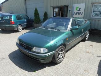 Avarii autoturisme Opel Astra cabrio 1996/1